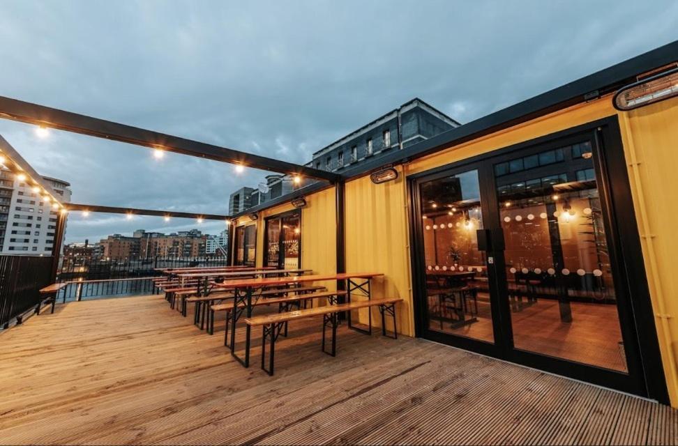 Central Leeds Dock Apt&Free Secure Parking! Exterior photo